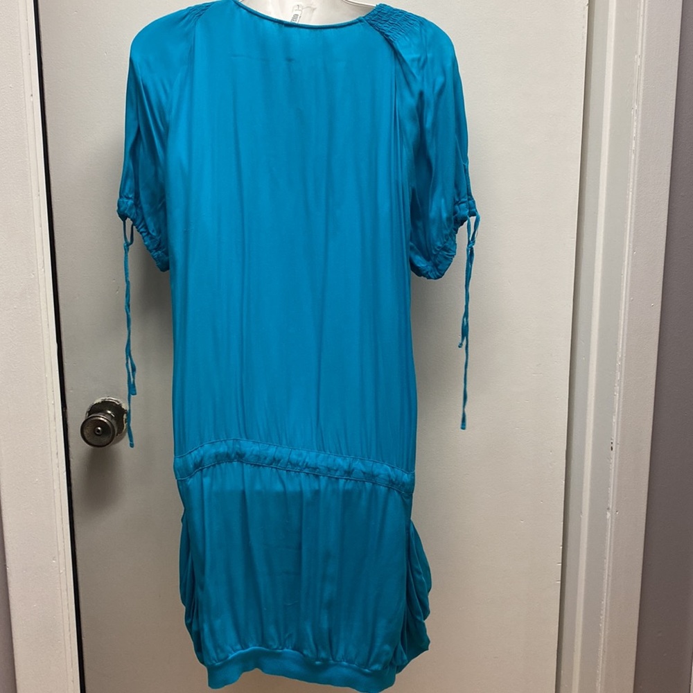 LadiesTurquoiseTunic - Picture 2 of 3